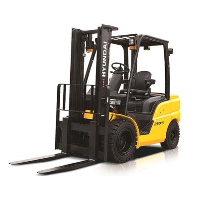 Forklift unloading pallets from a truck in Billericay